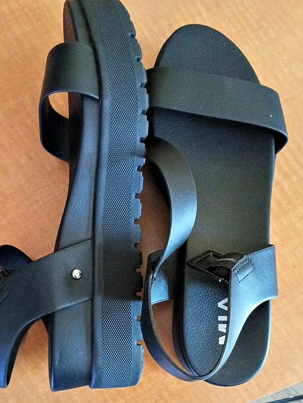 T.U.K. Black TUKskin Viva Low Sandal. Black Sandals